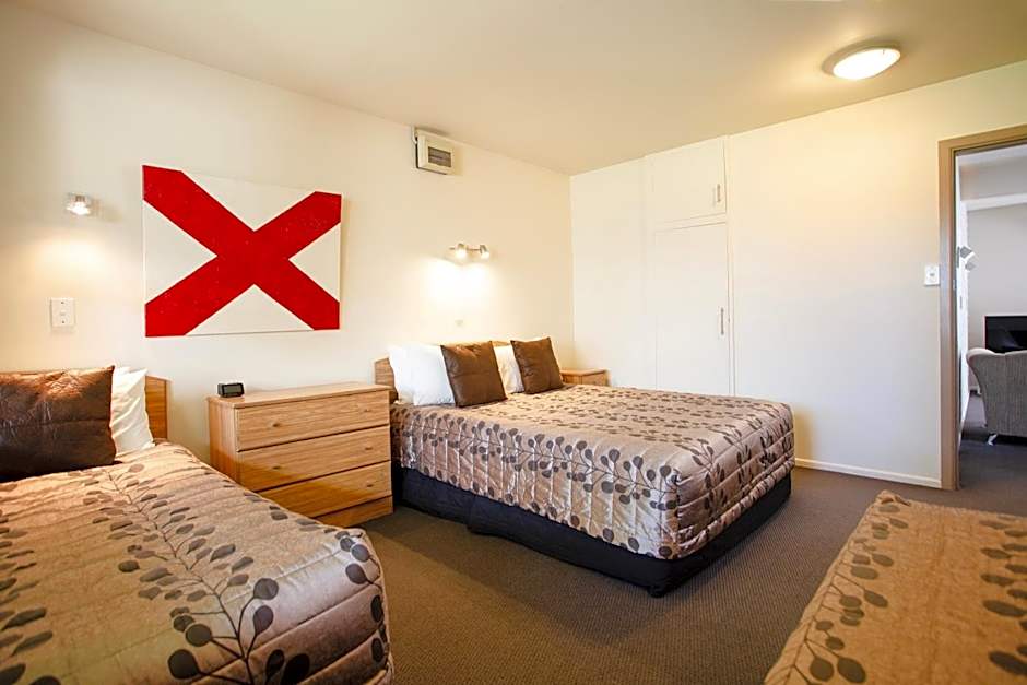 Casino Court Motor Lodge