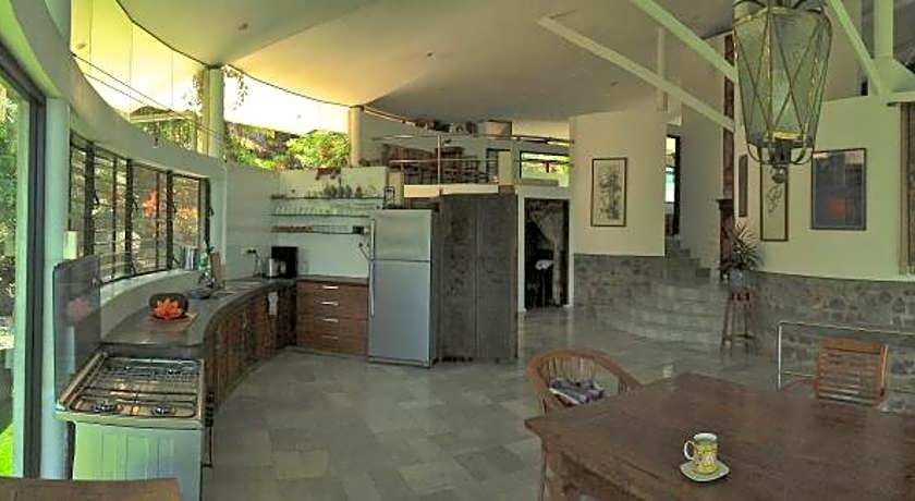 Puncak Air Manis Residence