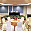 Harmoni One Convention Hotel & Service Apartments