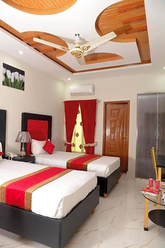 Pearl Galaxy Family Guest House