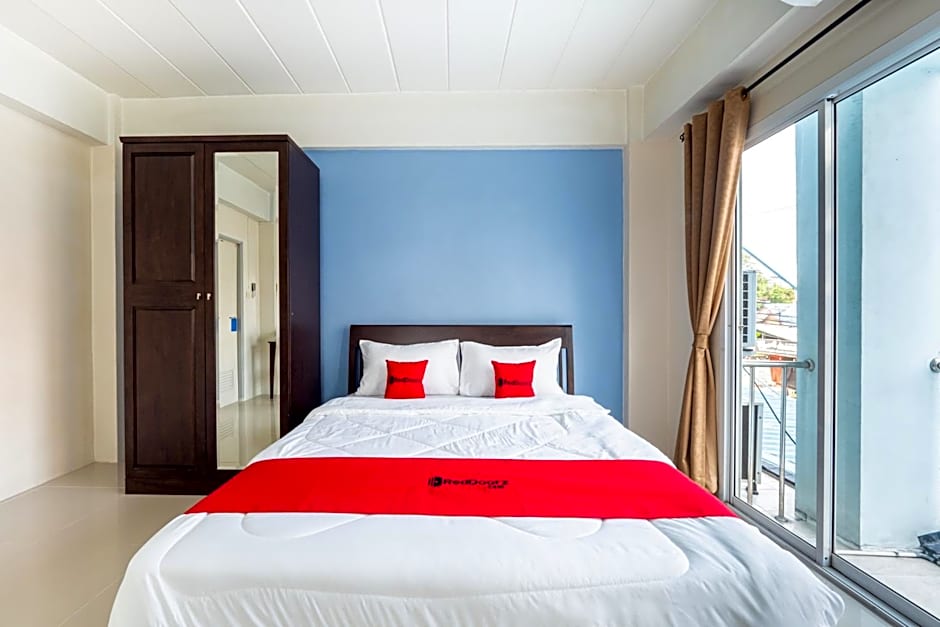 Si Fah at Bangsaen Hotel