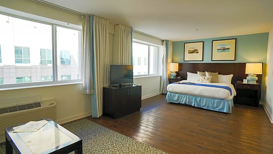 The Banyan Hotel Fort Myers, Tapestry Collection by Hilton