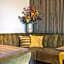 Hunzego Hotel