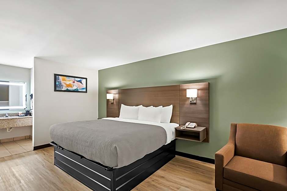 Quality Inn Harvey - New Orleans