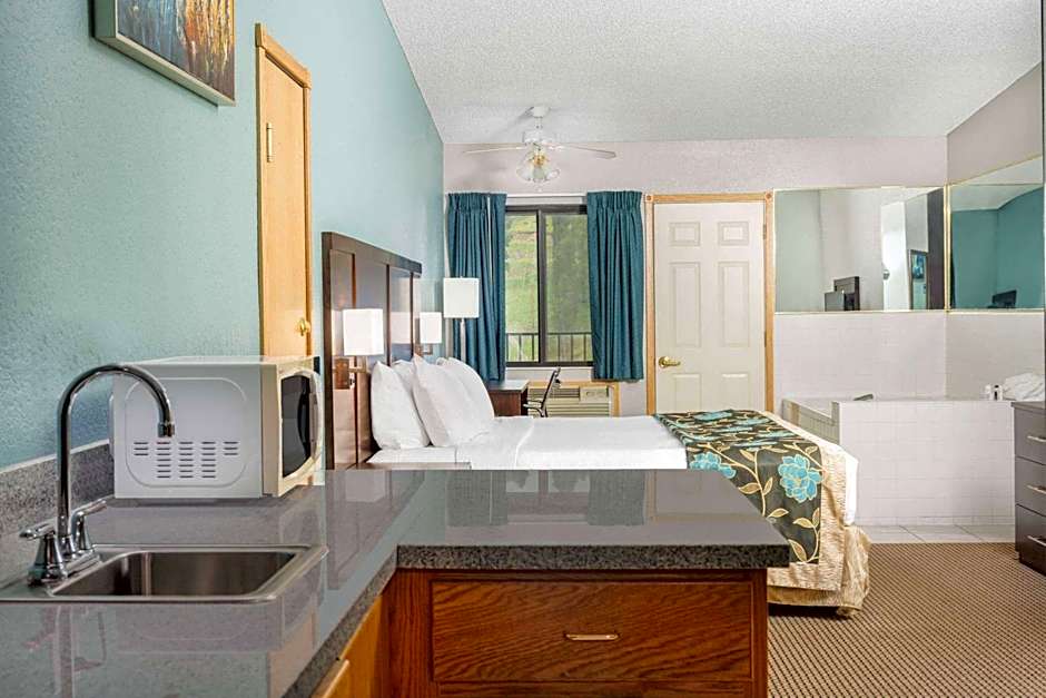Baymont by Wyndham Keystone Near Mt. Rushmore