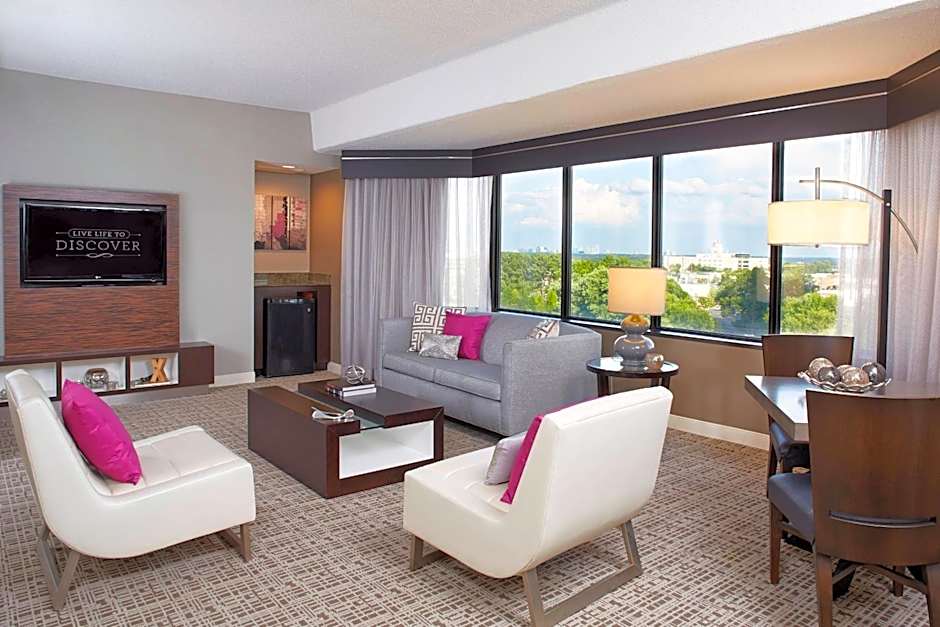 Renaissance Atlanta Waverly Hotel & Convention Center