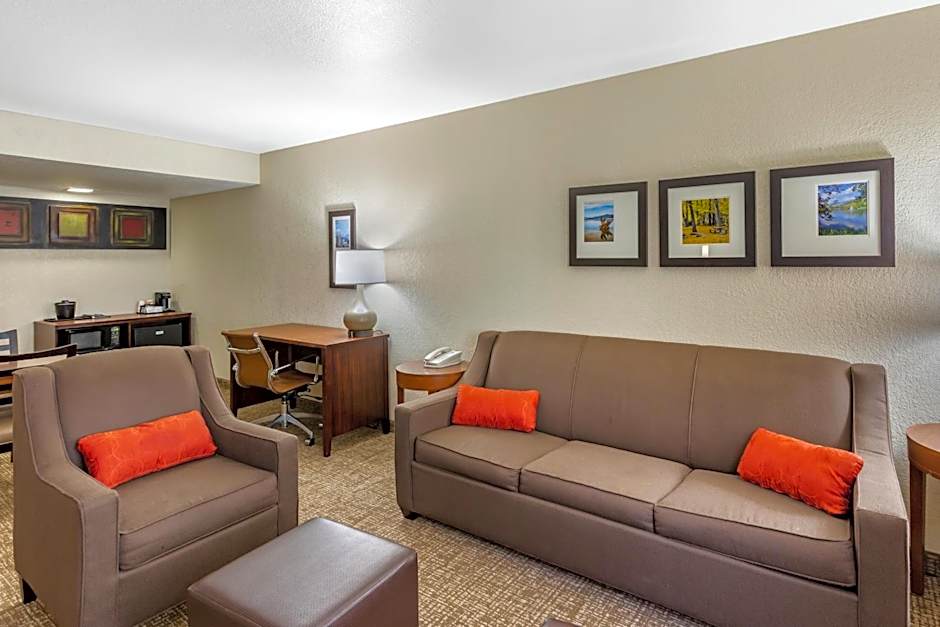Comfort Inn Layton - Airforce Base Area