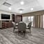Best Western Plus Port O'Call Hotel