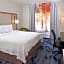 Fairfield Inn & Suites by Marriott Arlington Near Six Flags