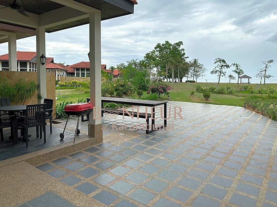 Bonheur at Karambunai