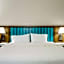 Hampton Inn Garden City