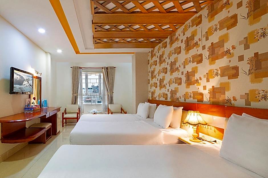 Boss Palace Hotel Saigon