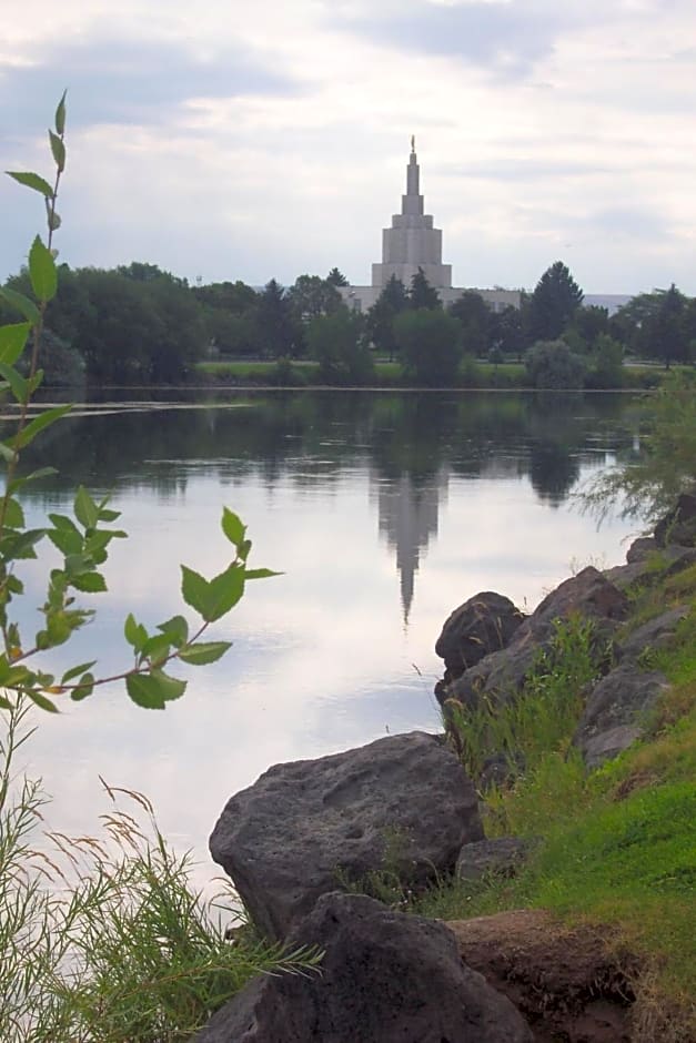 FairBridge Inn & Suites - Idaho Falls
