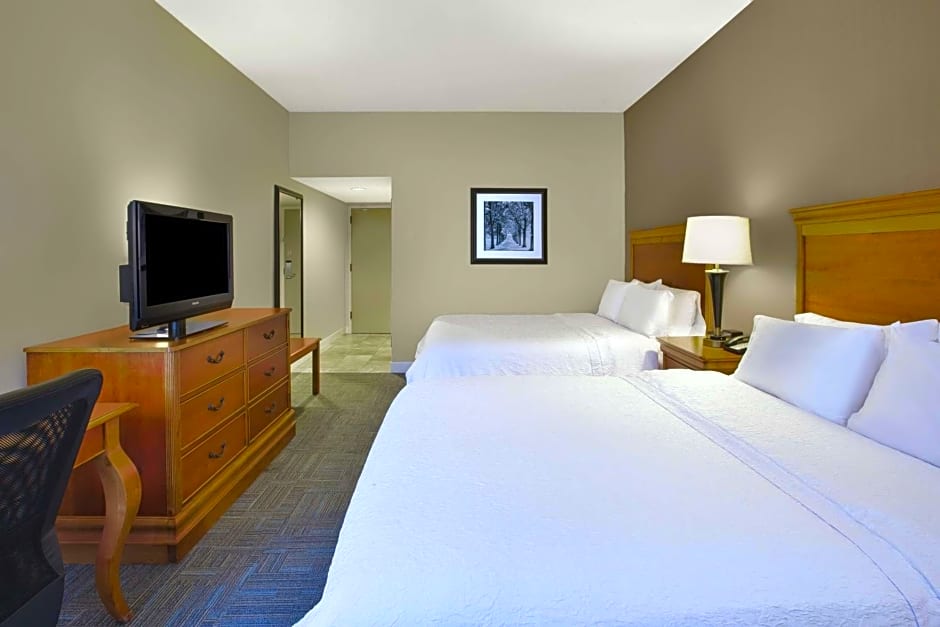 Hampton Inn By Hilton Richmond-West