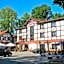 Hotel Camelot