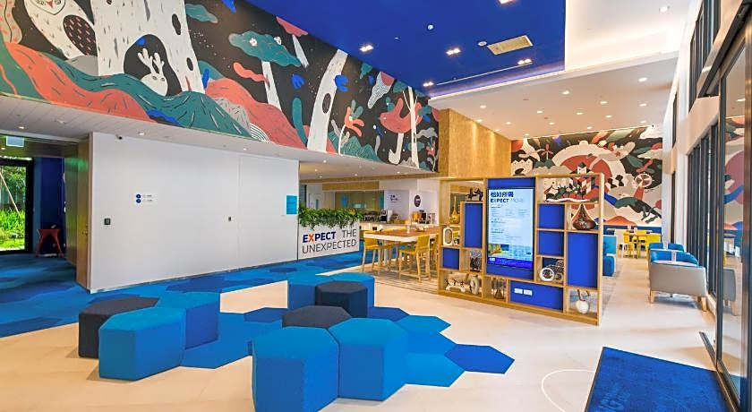 Holiday Inn Express Taichung Fengchia by IHG