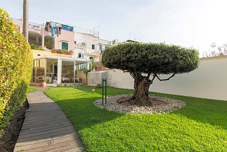 Marina 10 Design Hotel & SPA