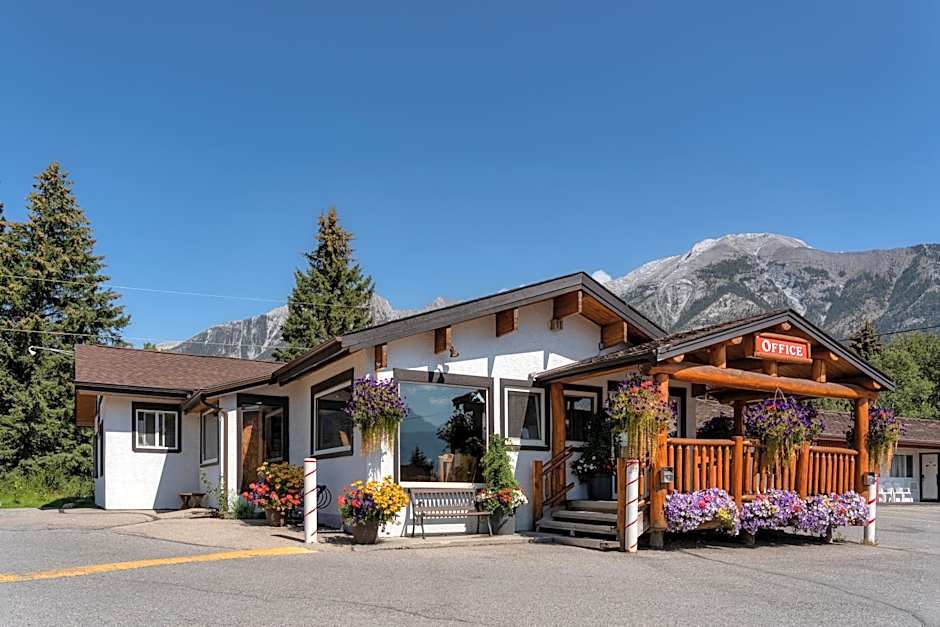 Rocky Mountain Ski Lodge