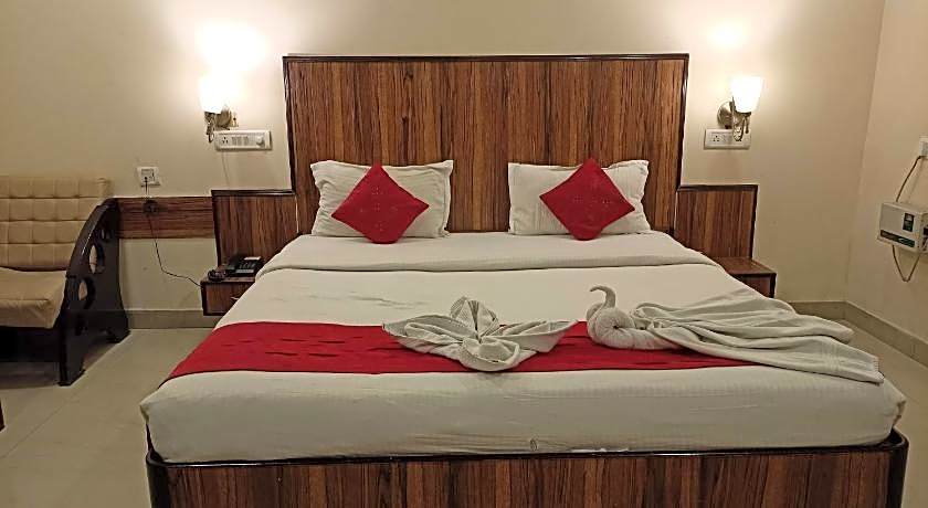 Di Di Hotel Alambagh