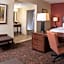 Hampton Inn By Hilton And Suites Woodstock
