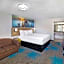 Days Inn by Wyndham Savannah