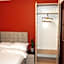 Redwood Hostel by EASY RENT Apartments