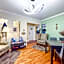Maison Des Jardins B & B