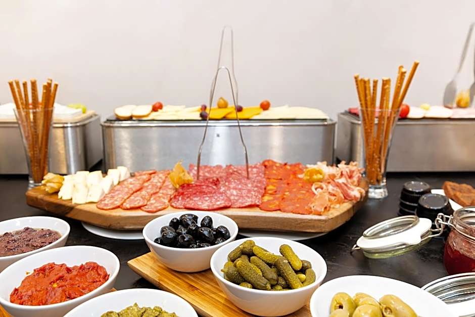 AMAR Design Hotel by HMG