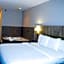 Country Inn & Suites by Radisson, Carlisle, PA