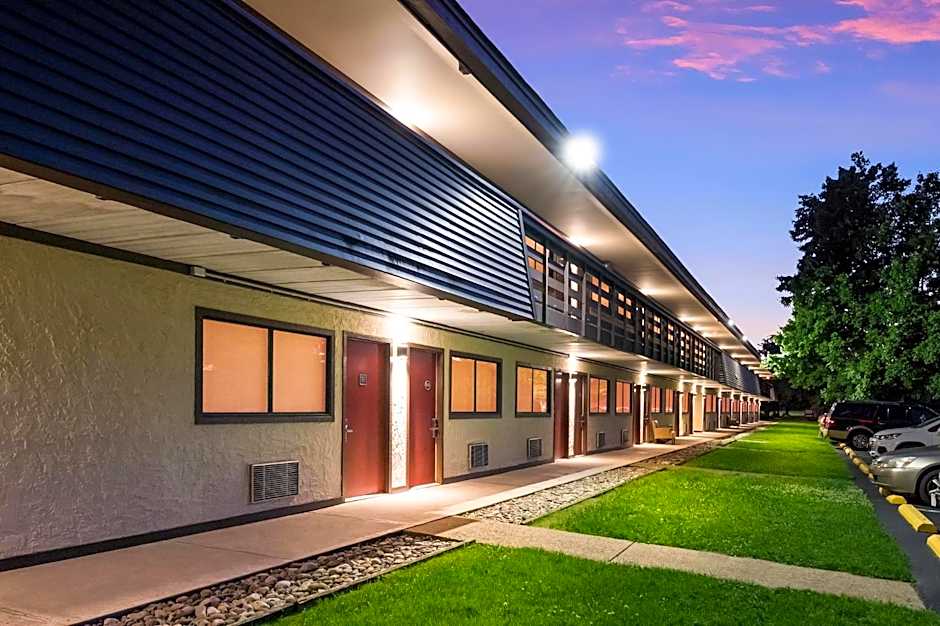 Red Roof Inn - Philadelphia Trevose