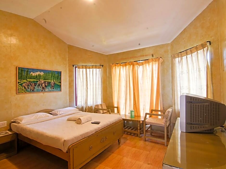 COASTAL GRAND HIGH LAND PARADE