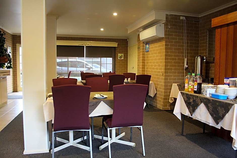 Grand Manor Motor Inn