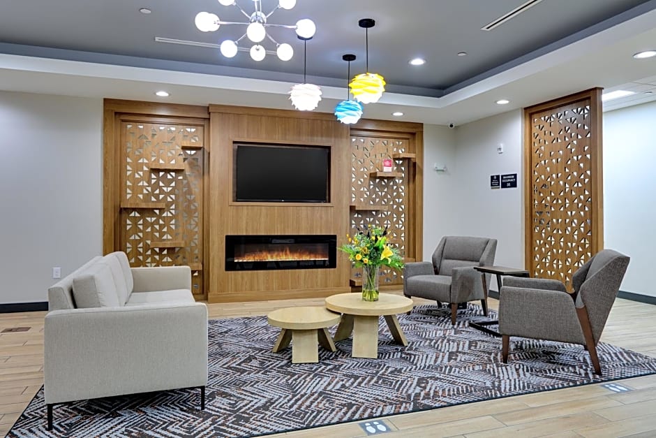 Candlewood Suites DFW West - Hurst By IHG