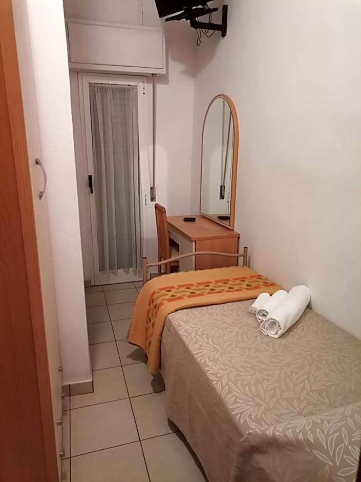 Hotel Alex