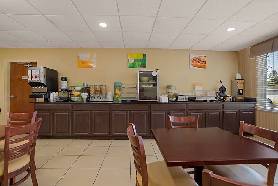 Quality Inn & Suites Chambersburg Northeast