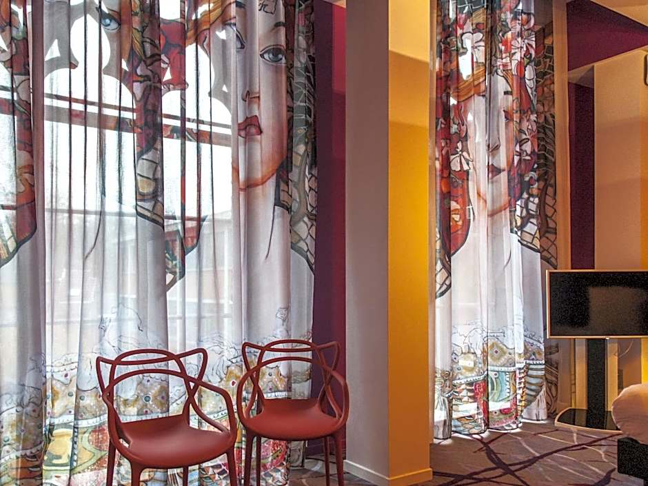 Martin's Dream Hotel
