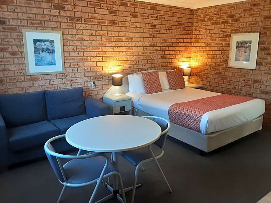 Blue Diamond Motor Inn