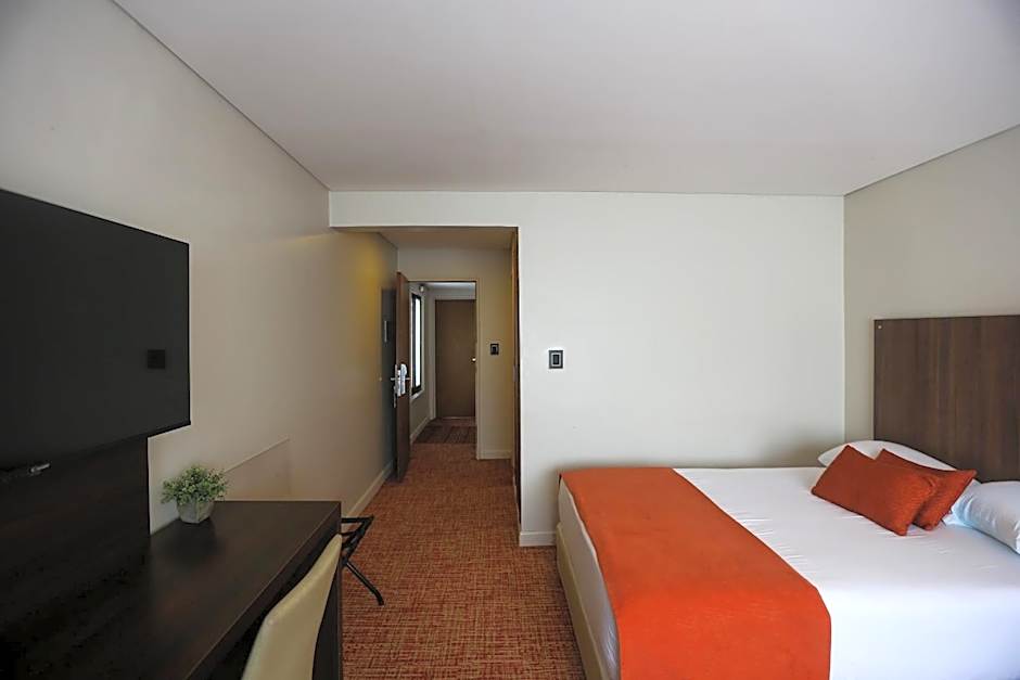 Hotel Bahia Redonda