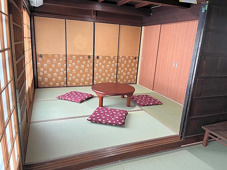 Old-style inn Yuihonmachi Yashiki