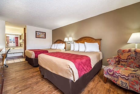 Two Queen Beds Non Smoking