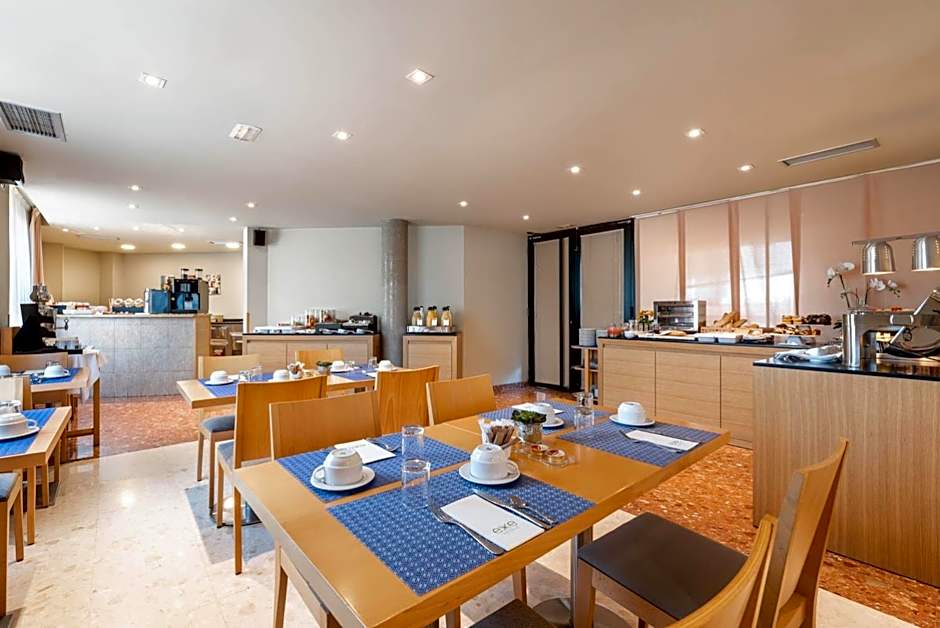 Aparthotel Exe Campus San Mamés