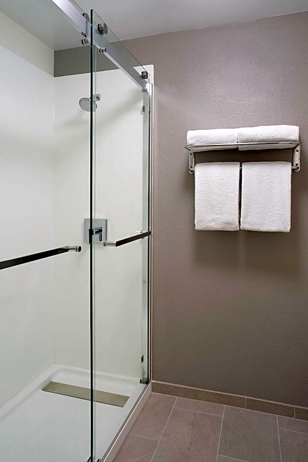 Courtyard by Marriott St. Petersburg Clearwater