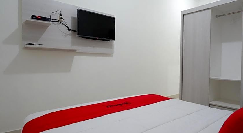 RedDoorz near Mataram University