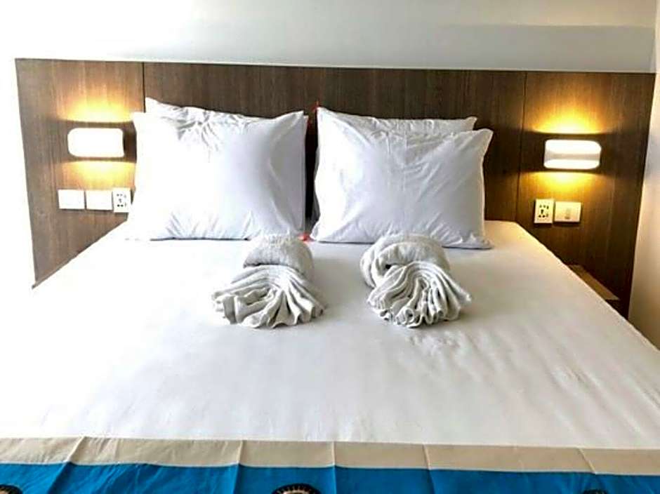 Phoenix Hotel Karon Beach