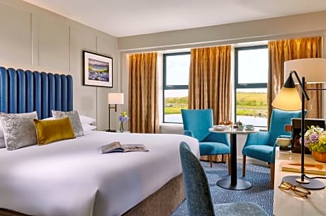 Superior Harbor View Deluxe