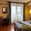 L'EMBLEME - BOUTIQUE HOTEL