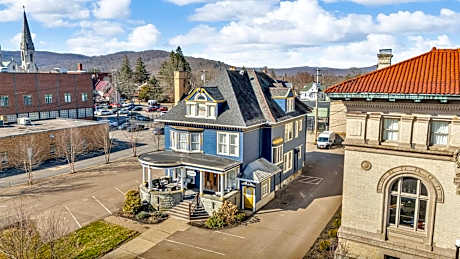 Old Library Inn - Historic Olean NY
