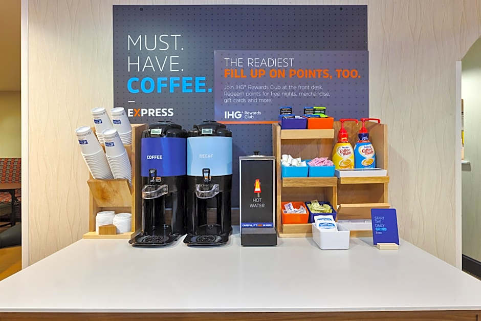 Holiday Inn Express & Suites Southport - Oak Island Area By IHG