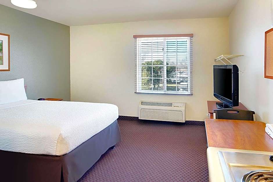 WoodSpring Suites Baton Rouge Airline Highway