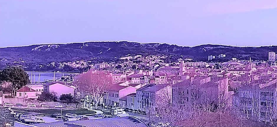 beau t3, proche centre-ville, parking